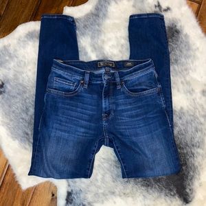 34 HerItage Jeans Calm Mid-Rise Slim Fit 30/32